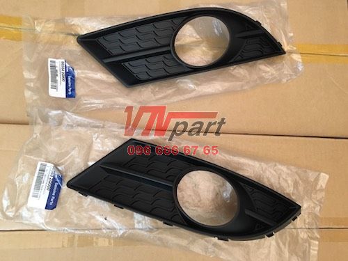 Ốp đèn gầm cản trước hyundai avante chính hãng 865642q000