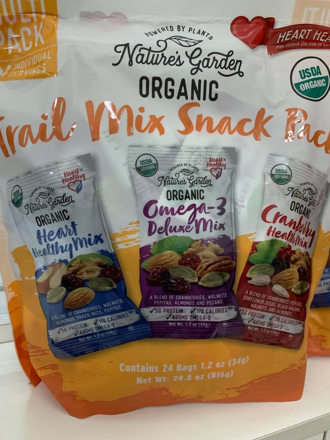 Hạt tổng hợp Organic Trail Mix Snack - bịch lớn có 24 gói nhỏ