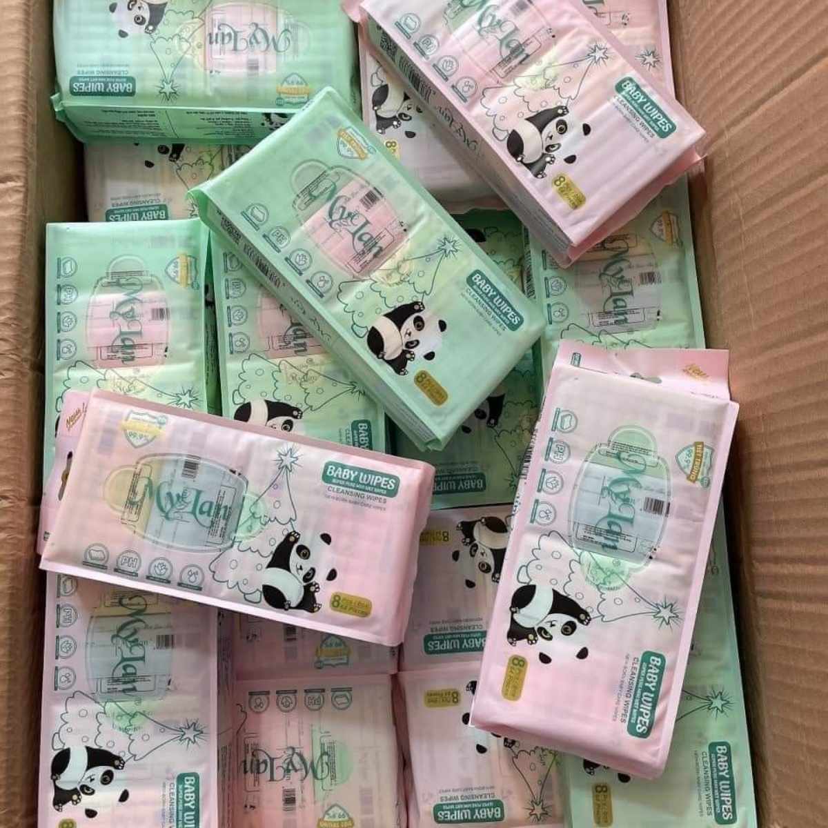 Combo 4 túi khăn giấy ướt mini Mylan. Mỗi túi 8 gói nhỏ