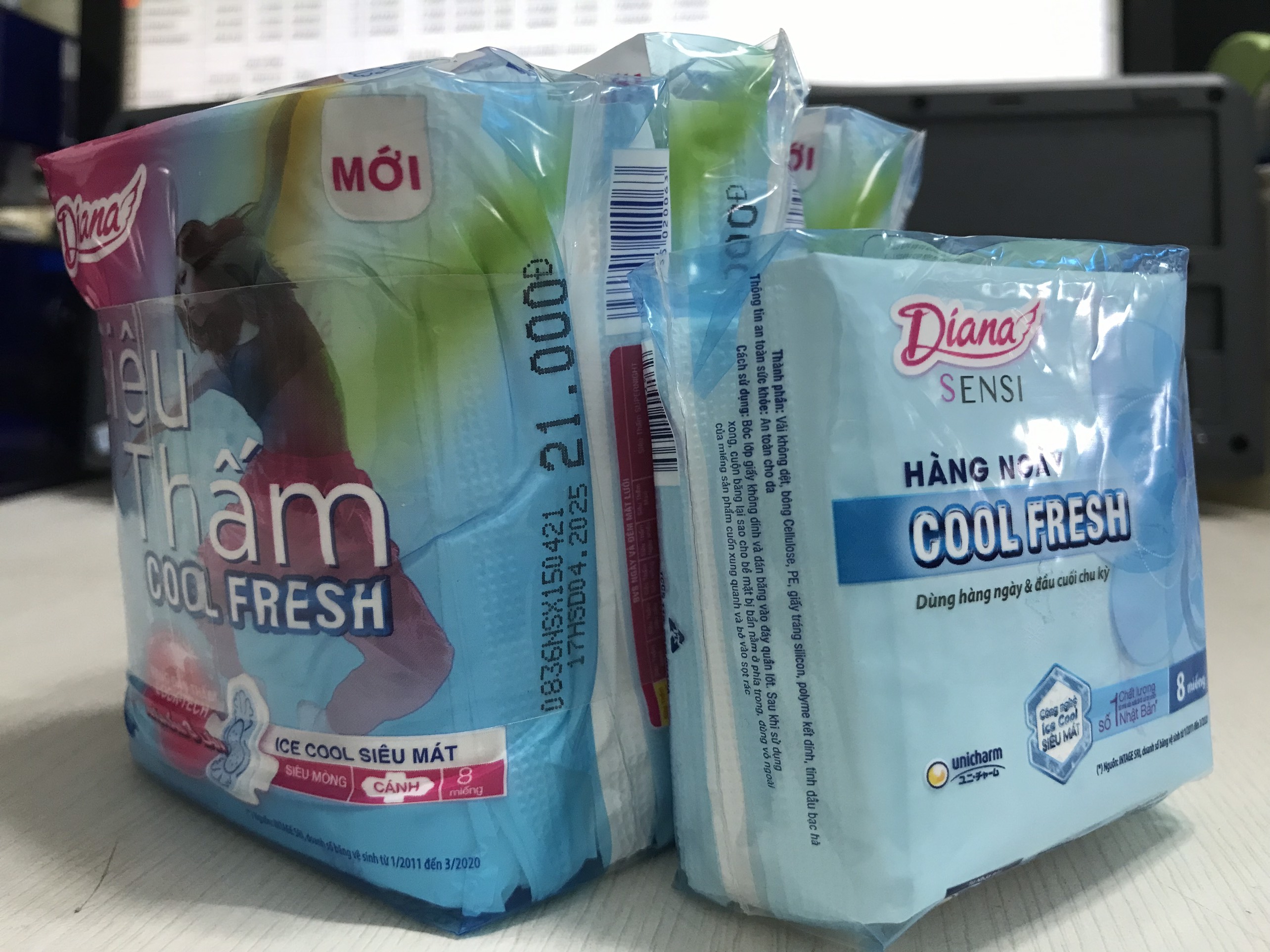 [MUA 3 TẶNG 1] Combo BVS Diana Siêu Thấm Cool Fresh Siêu Mỏng Cánh + BVS Hằng Ngày