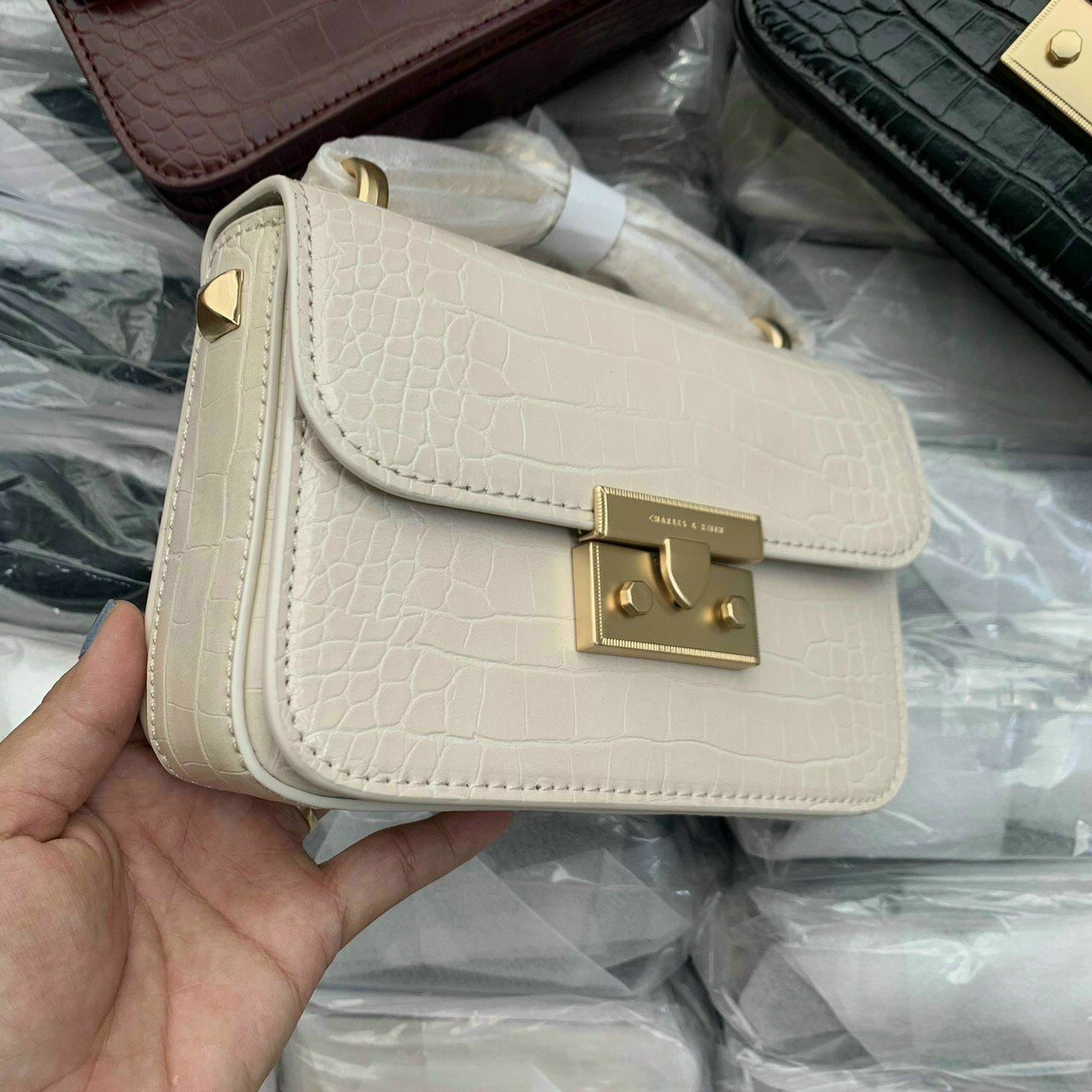 Túi cnk vân rắn size 19 đẹp