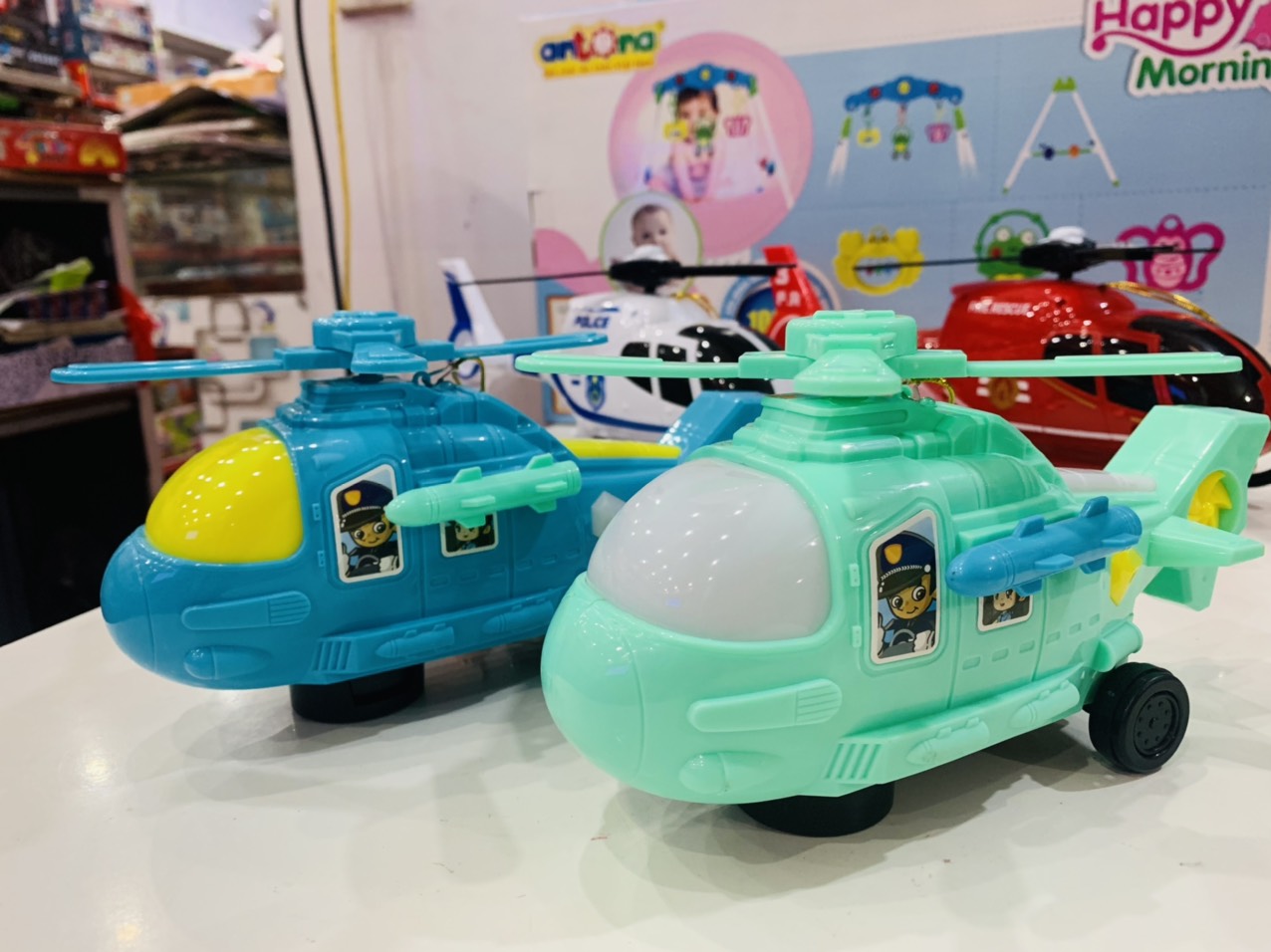 Đèn lồng trung thu Máy bay quân cảnh nhí, tặng kèm pin