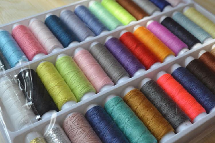 Set chỉ cuộn nhỏ 39 màu may thủ công thêu đồ handmade làm sách vải trang phục vá nhỏ