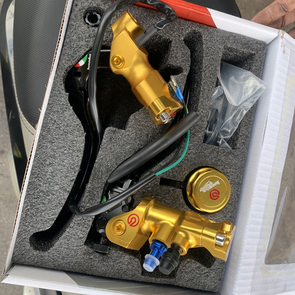 tây thắng tay côn bình dầu rời nhập Thái BREMBO cho mọi loại xe