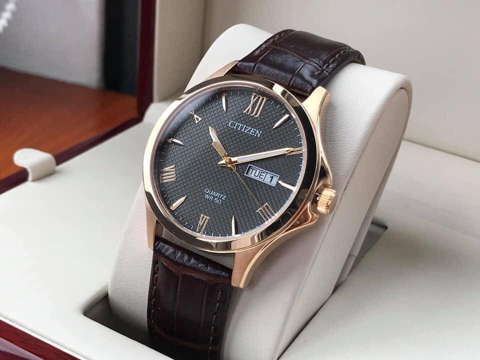 Đồng Hồ Nam Citizen Quartz Classic Day Date Black Rose Gold BF2023-01H
