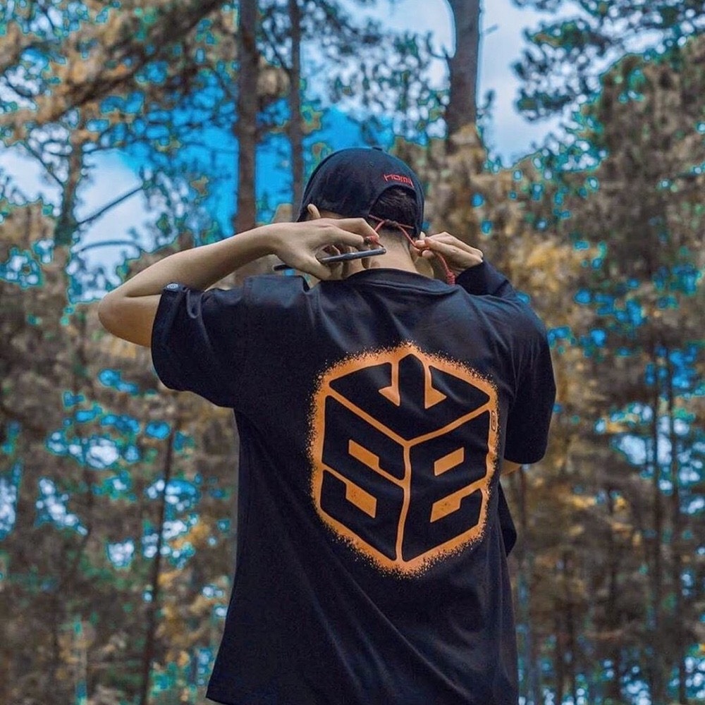 [HCM]ÁO THUN NAM NỮ SWE LỬA TRẮNG ĐEN IN 3D DÀY DẶN HOT TREND PINK SHOP