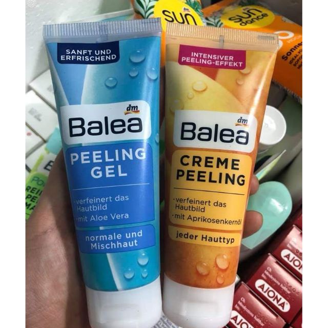 Tẩy da chết mặt balea Đức