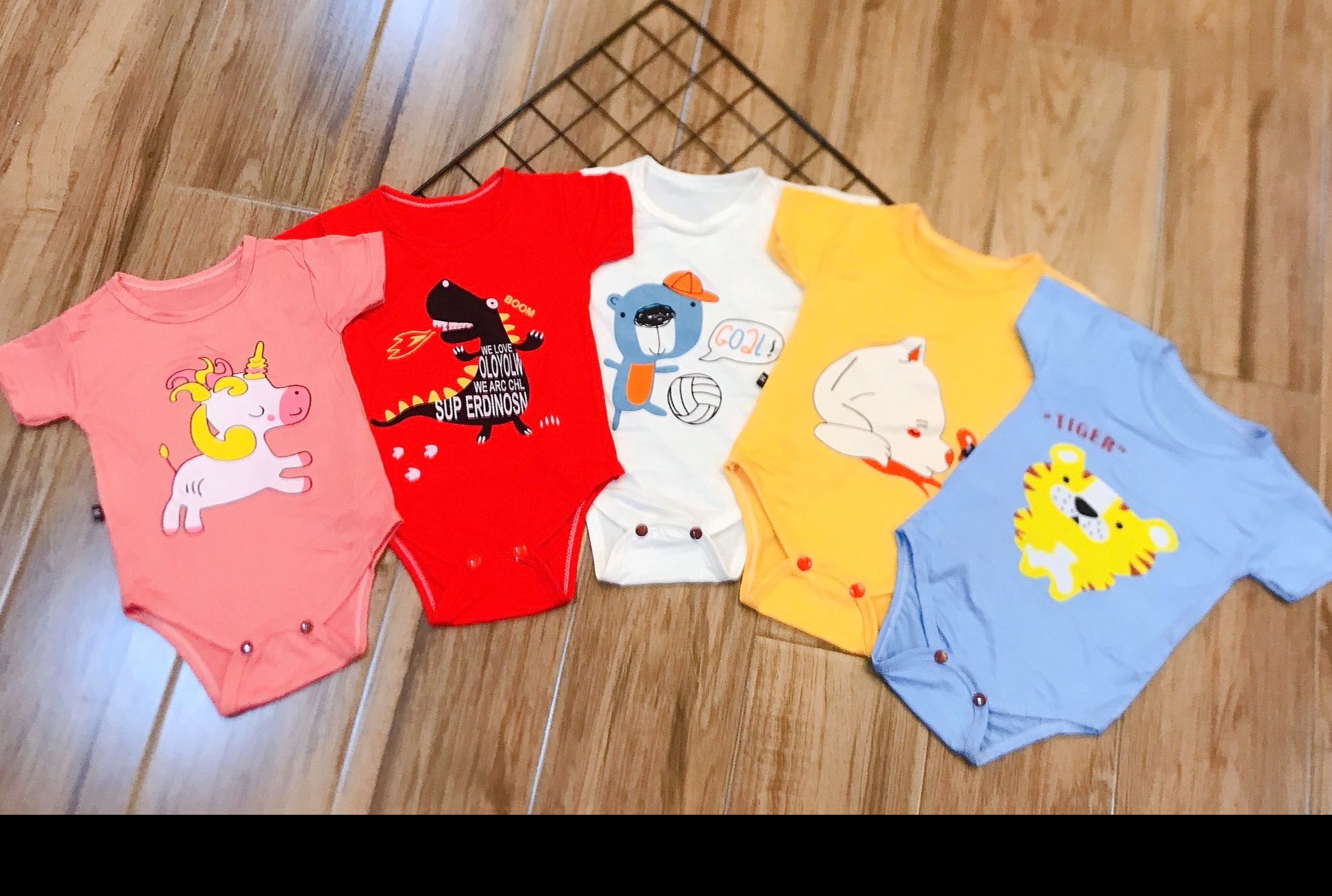 Bodysuit cộc tay chất liệu thun lạnh mềm mát cho bé trai bé gái, 5 màu cực đẹp (4-10kg)