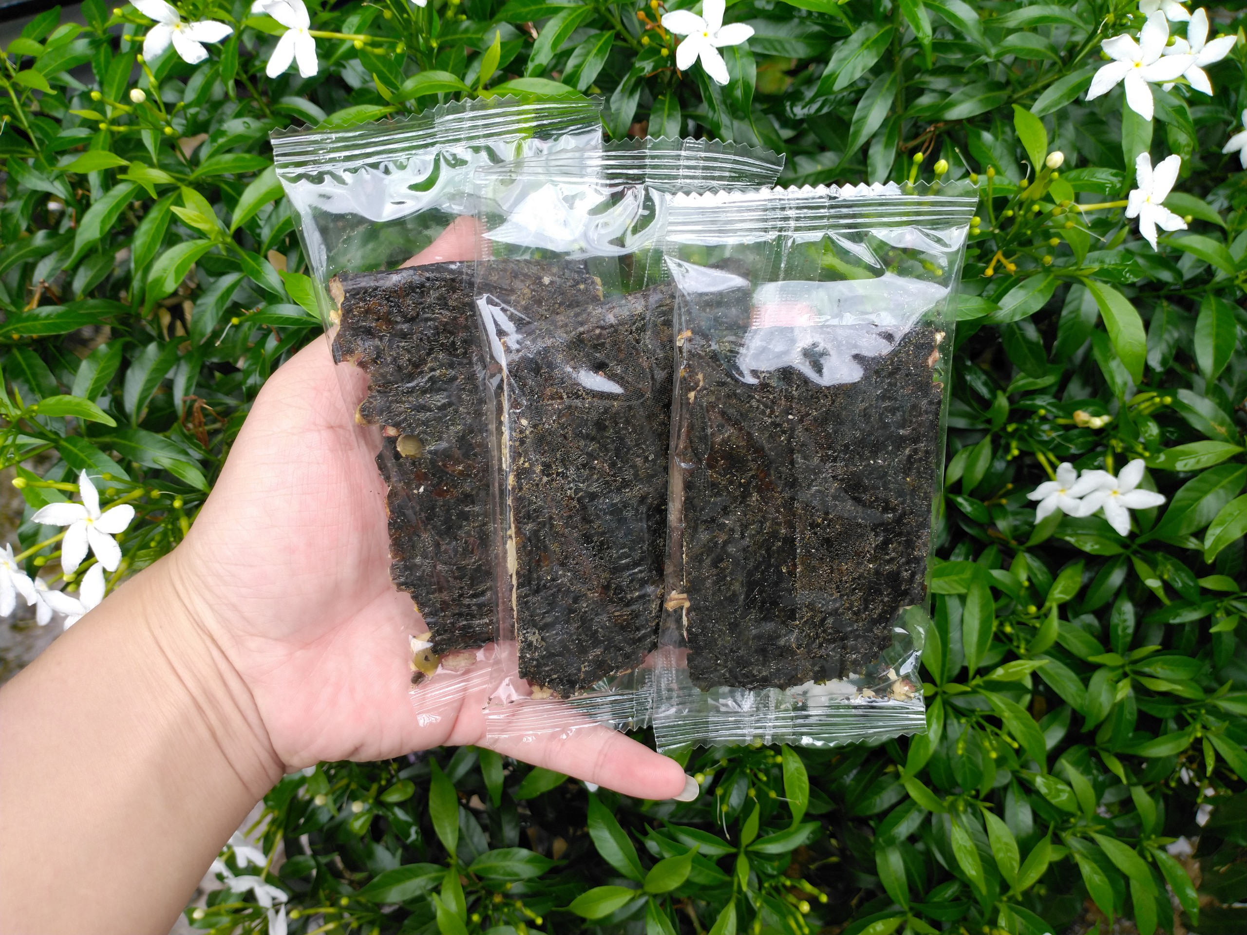 rong biển kẹp hạt 250g (vị mặn, ăn chay được)