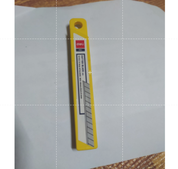 Hộp Lưỡi dao rọc giấy, dao trổ Deli, cỡ to và nhỏ - 10c/hộp