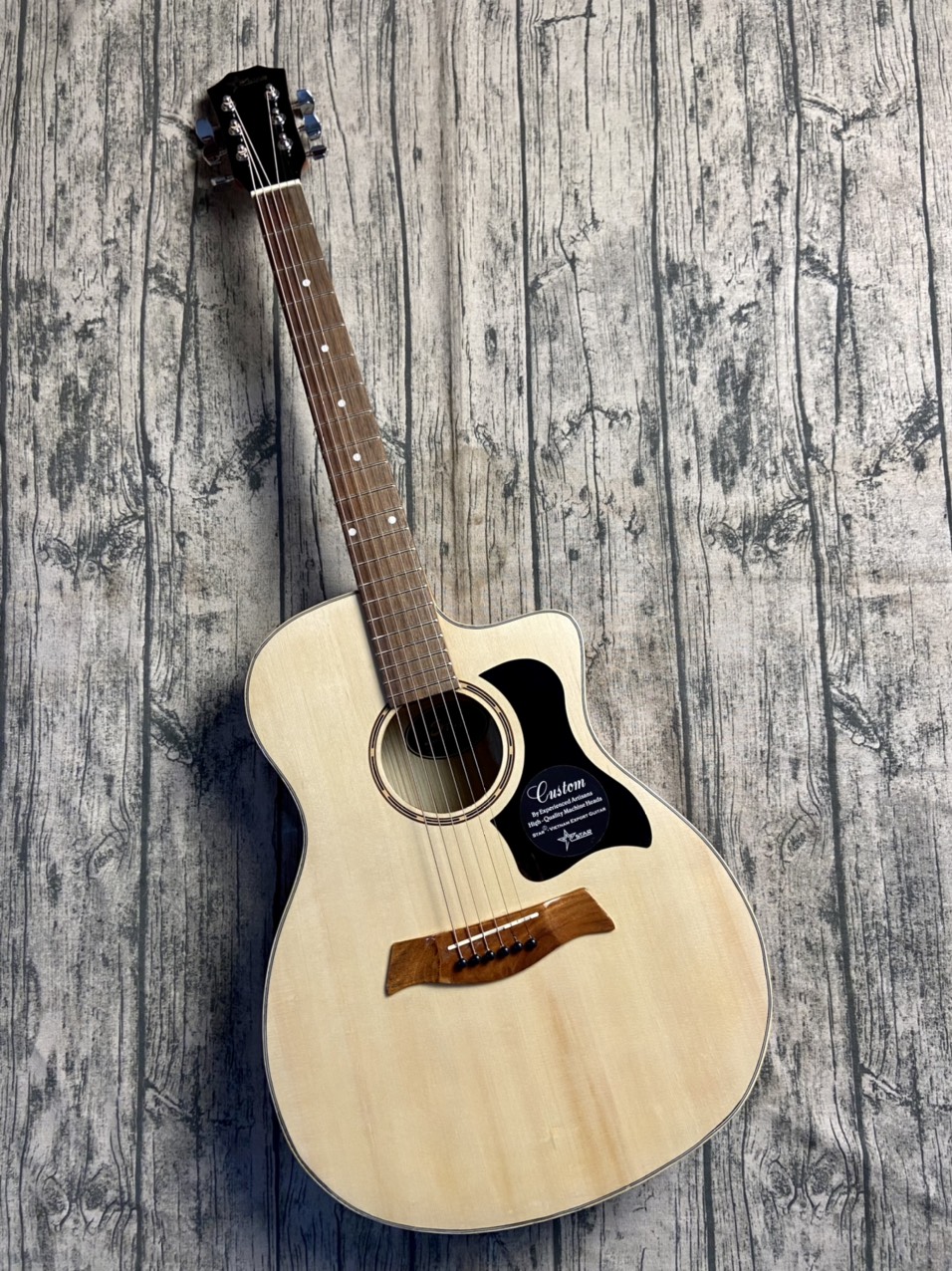 Đàn Guitar Acoustic Star ST-01 Chính hãng có ty chỉnh cong cần âm sắc rõ ràng trọng lượng nhẹ độ bền cao và dễ sử dụng