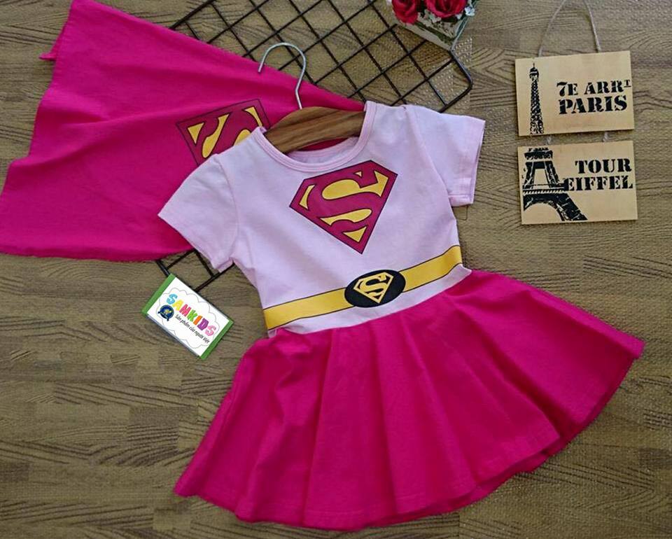 [HCM]Đầm siêu nhân hồng kèm áo choàng cho bé gái