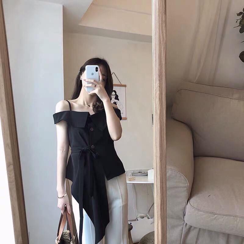 Áo 2 dây bẹt vai tà áo lệch