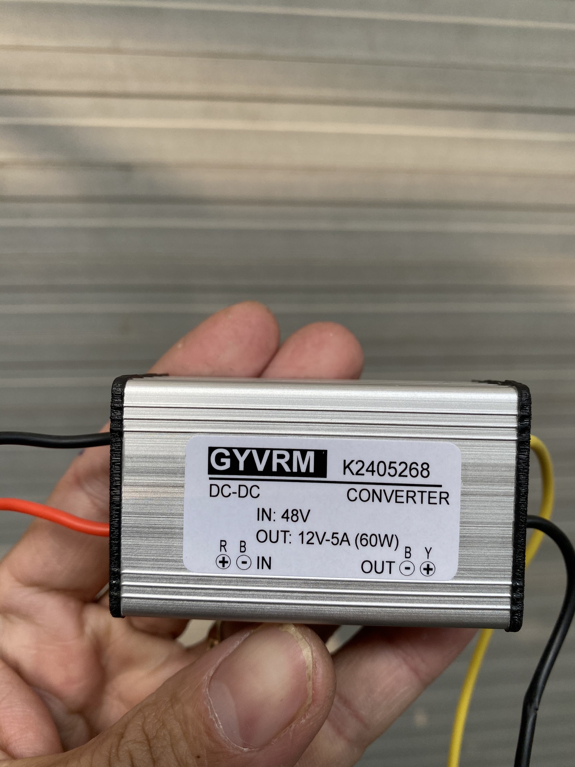 Bộ chuyển đổi nguồn điện 48V xuống 12V 5A