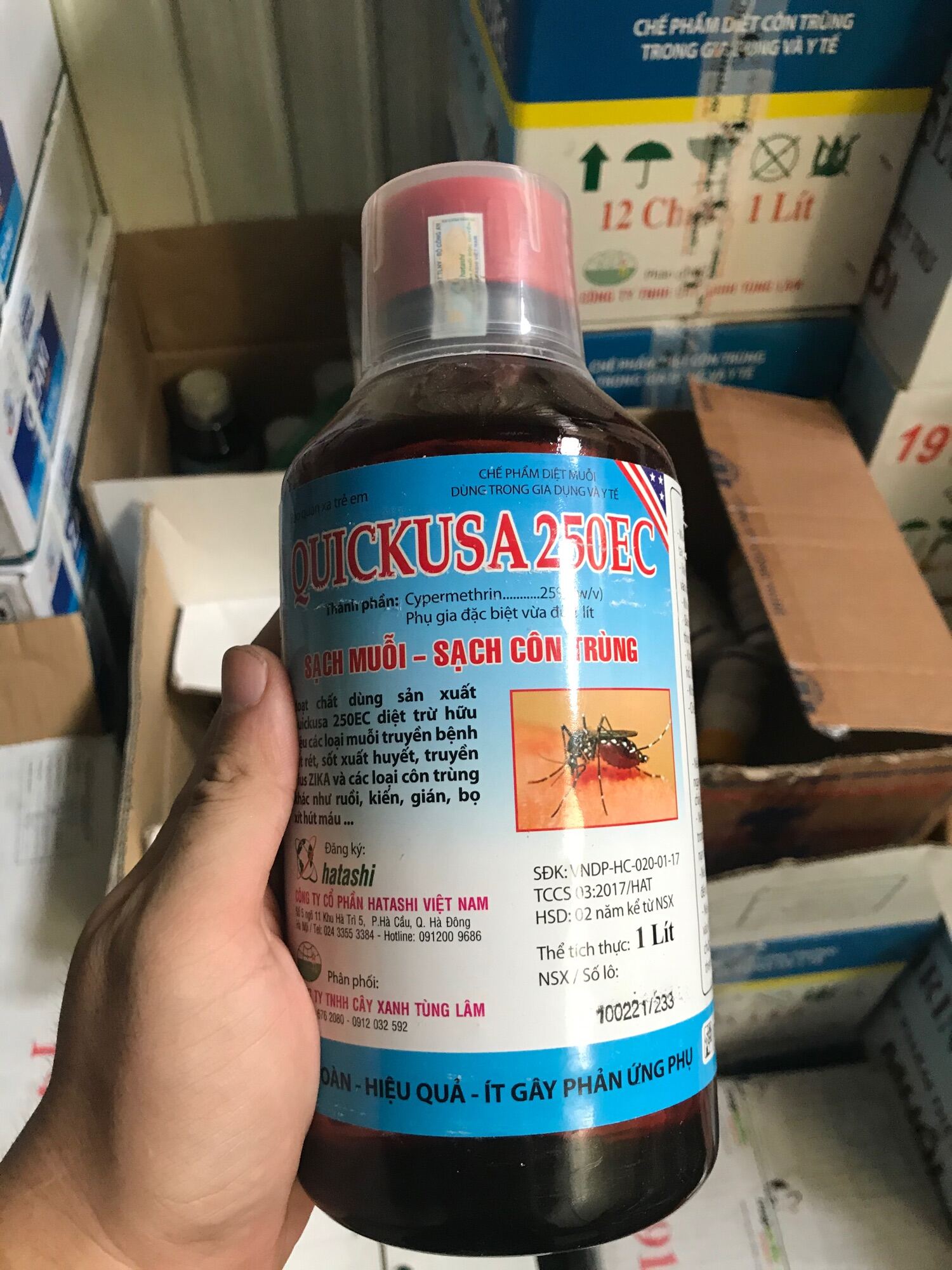 Thuốc diệt muỗi Quick Usa 1000ml diệt muỗi và côn trùng hiệu quả an toàn với sức khỏe
