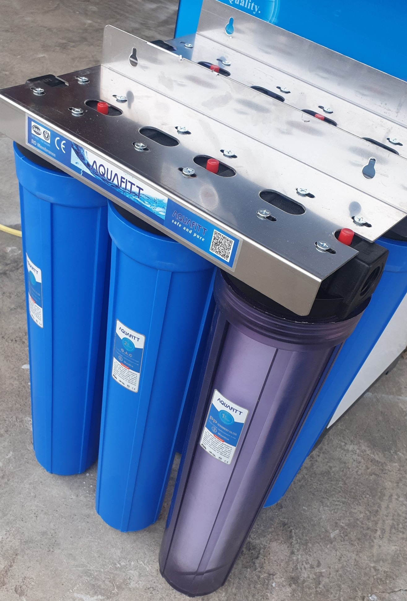 Bộ lọc nước sinh hoạt 3 cấp ly 20inch chuẩn giá đở bằng inox 201 siêu bền