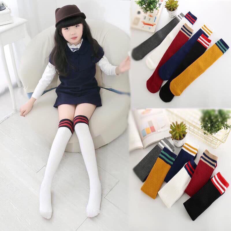 1 đôi tất bốt cho bé size từ 3-6 tuổi nhiều màu cực xinh