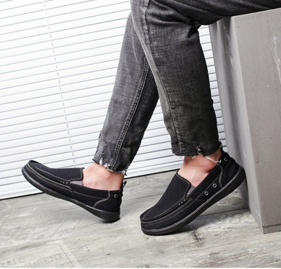 Giày dép crocs(Chính hãng)Giày vải crocs walu accent  màu đen tuyền cho nam, chống trơn trượt, kháng khuẩn khử mùi hạn chế hôi chân.