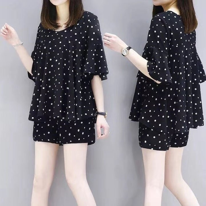 Bộ chấm bi nữ Bộ quần short áo tay lỡ viền sóng