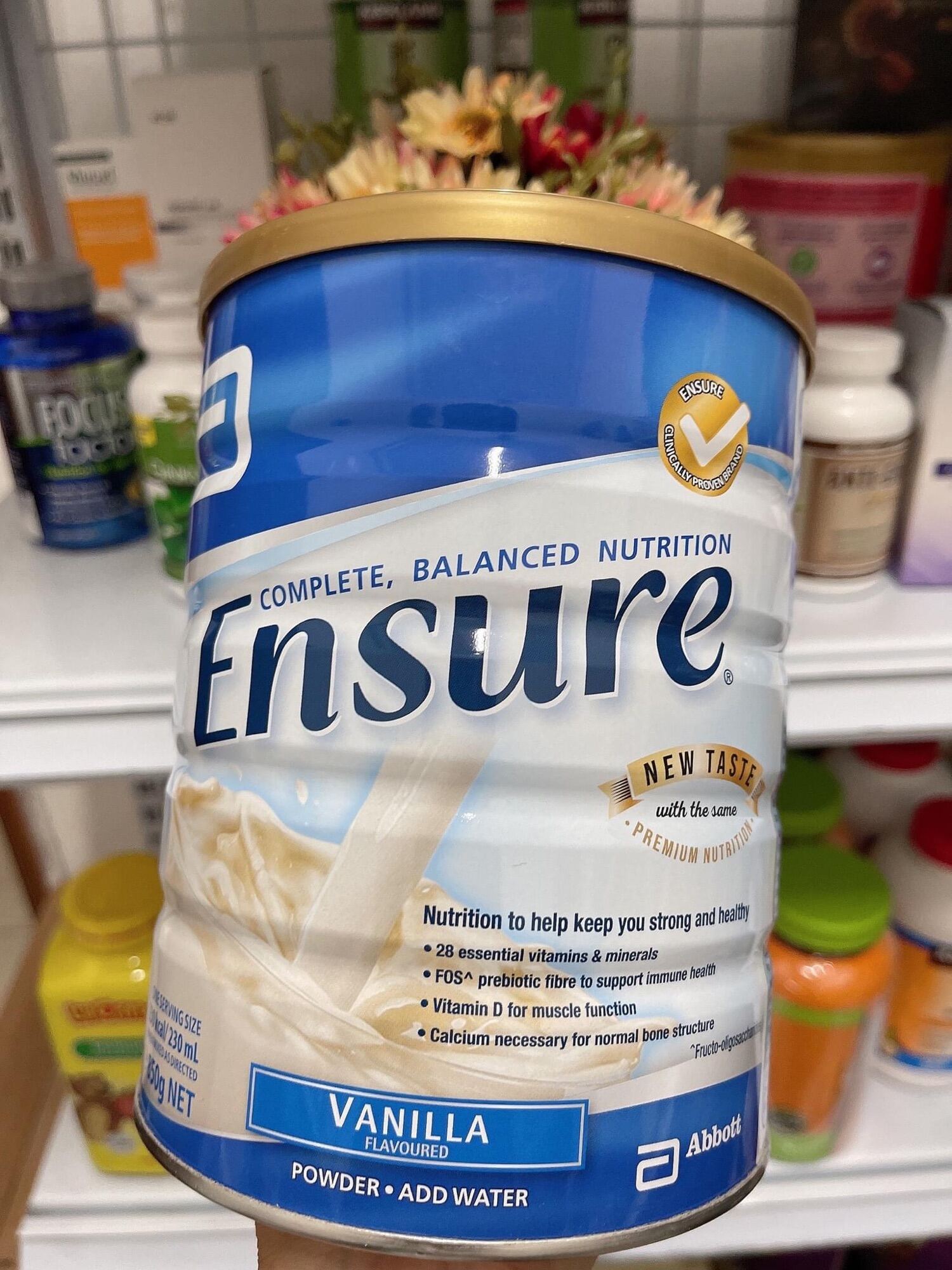 Sữa Ensure Úc cho người già