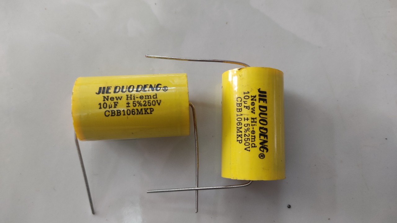 Tụ phân tần vàng tròn 10 mf - 250v - giá 2 con