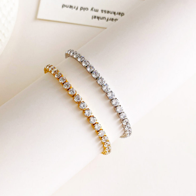 Lắc tay nữ đính đá zircon titan ko đen tt 4285