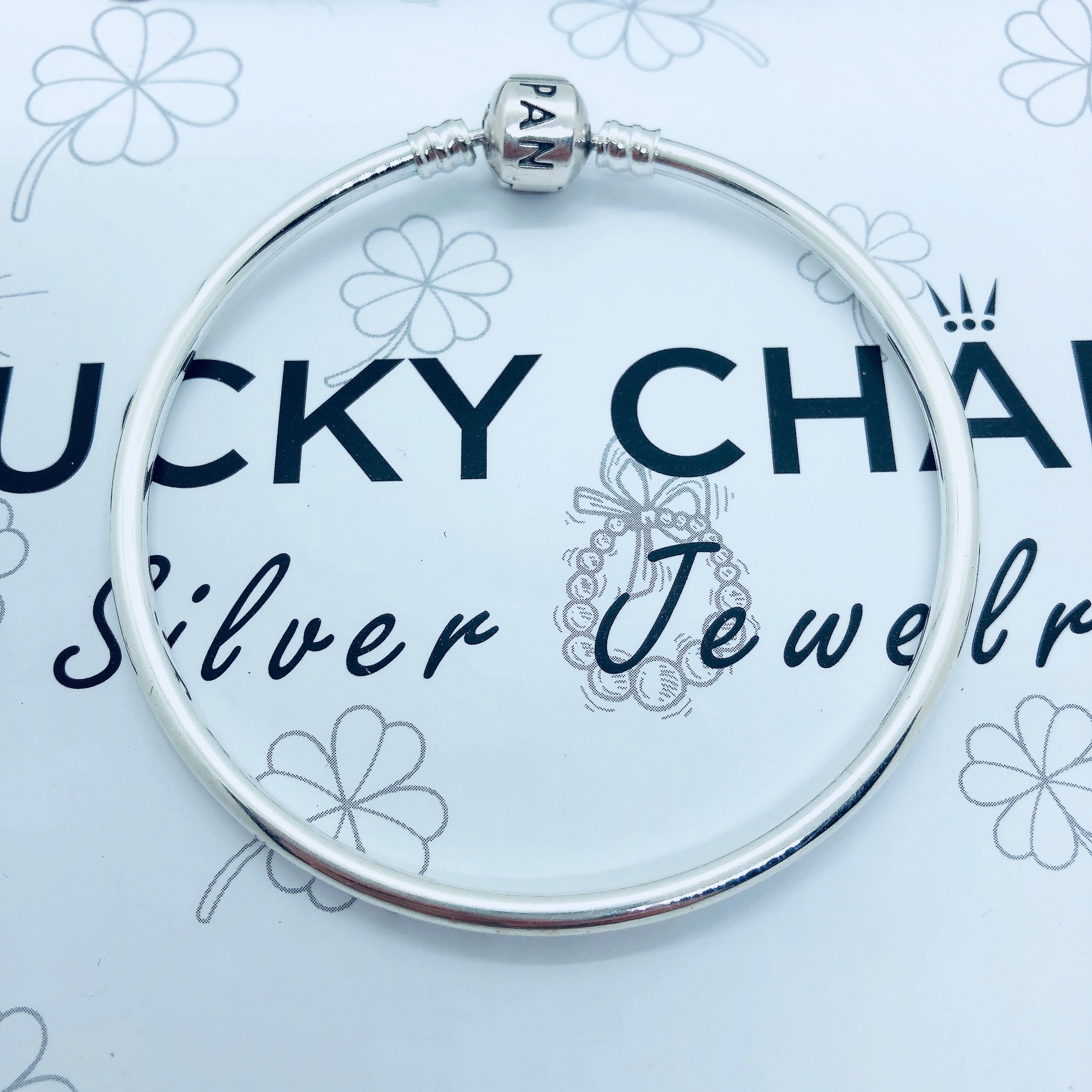 Vòng cứng chốt Pandora bạc 925 size 18