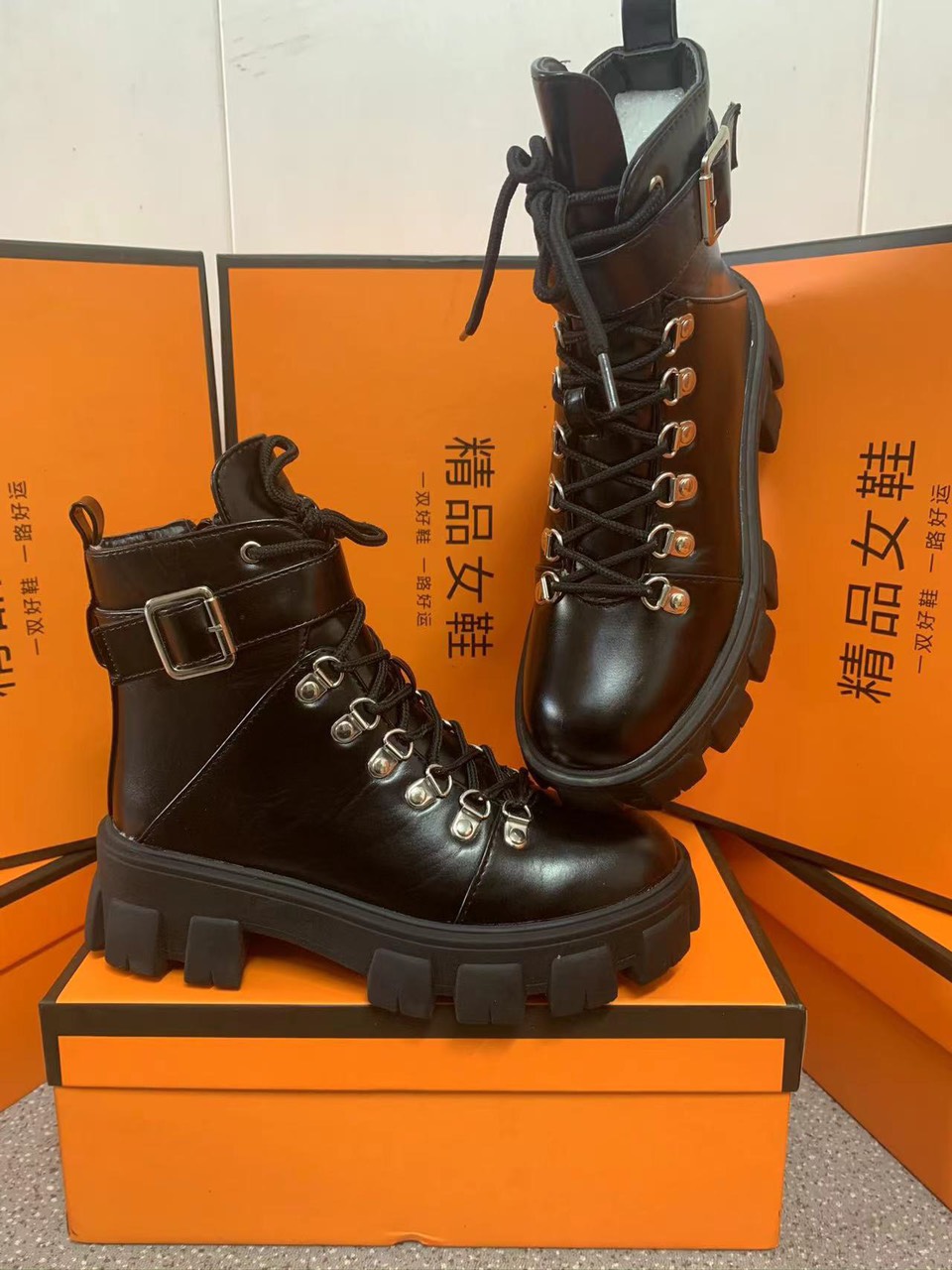 Giày bốt nữ cao cổ , boot cao cổ chiến binh da PU đế cao 5cm tôn dáng cực chất và cá tính