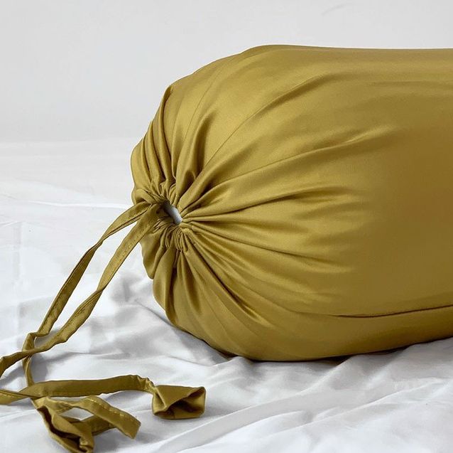 Vỏ gối ôm tencel mát mềm mịn serena cao cấp - serena matress