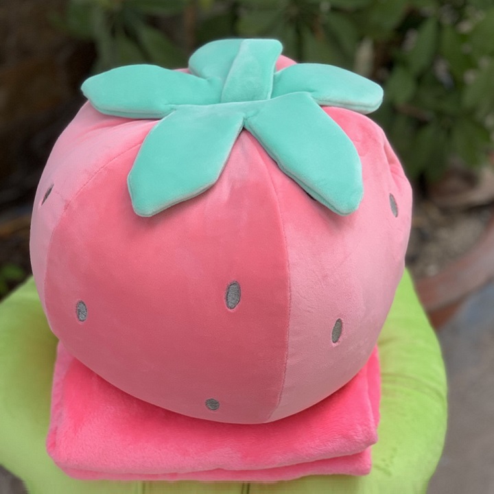 [HCM]mền trong gối trái dâu tây - mền trong gối