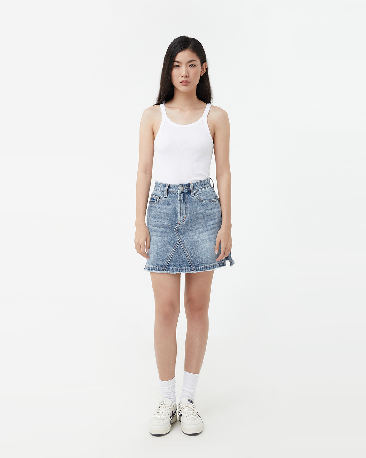 Thebluetshirt - váy jeans nữ - penny lane mini skirt - fade blue wash