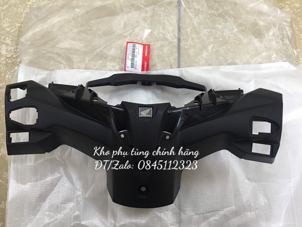 Nắp sau tay lái xe Winner thường