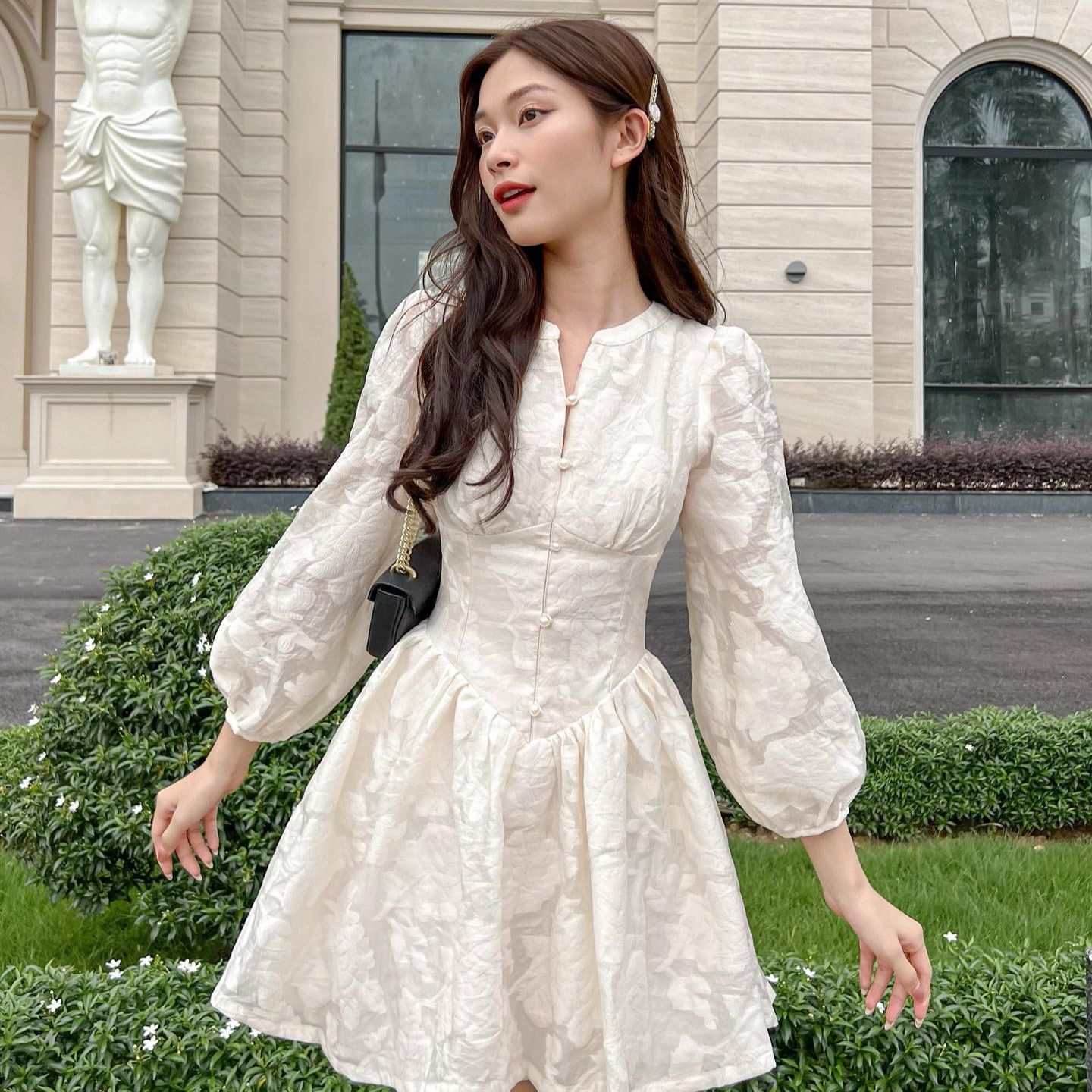 Đầm rolina - đầm cổ trụ tay dài