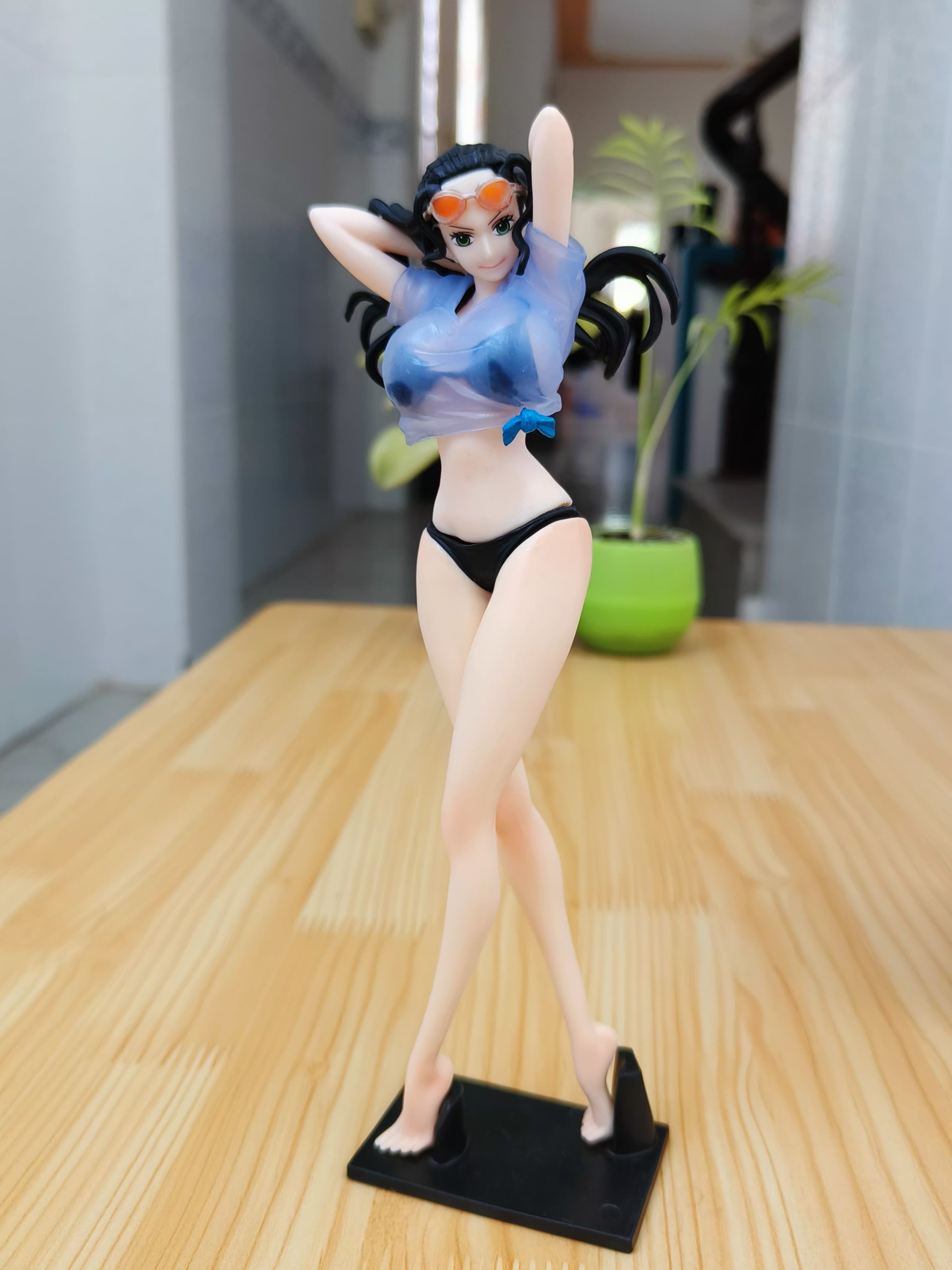 Mô hình one piece cii - nico.robin