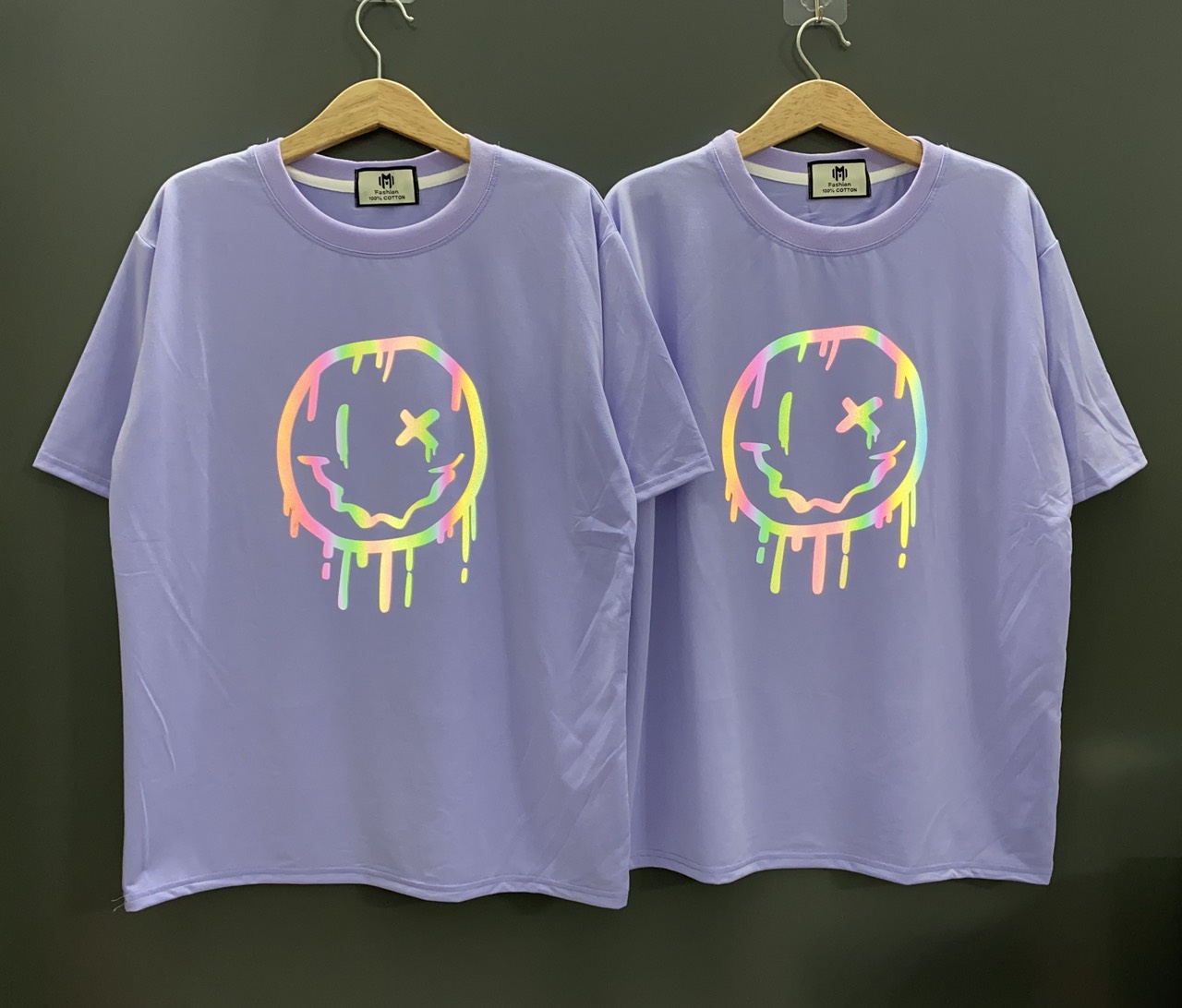 [HCM]ÁO THUN CONTON NỮ HỌA TIẾT MẶT CƯỜI PHẢN QUANG THỜI TRANG HOT DÀNH CHO CÁC BẠN GÁI TE06P