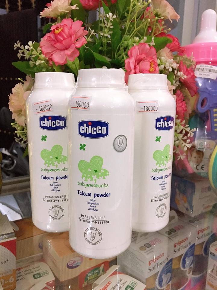 Phấn rôm chicco chiết xuất cám gạo cho bé