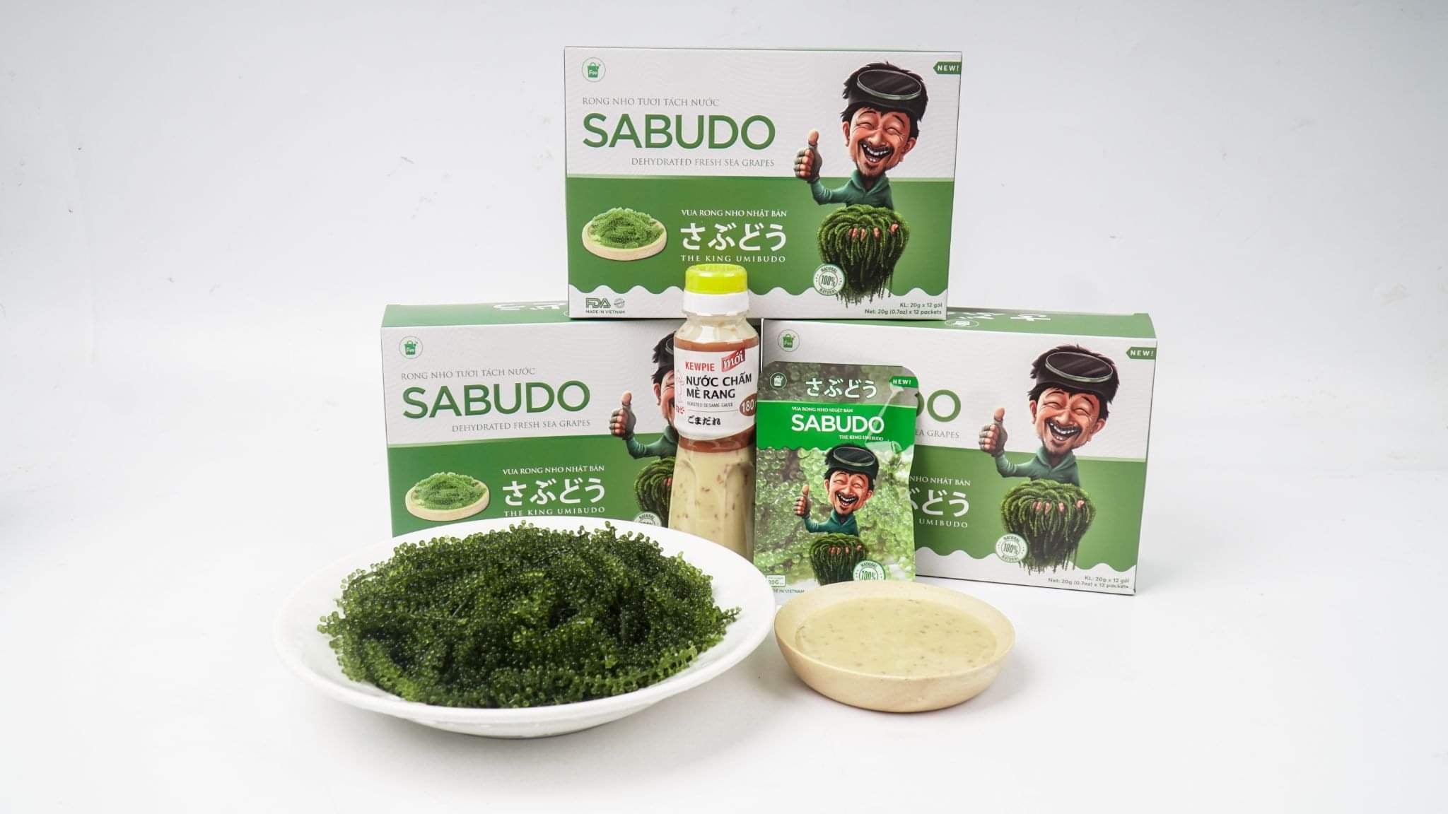 Hộp 12 Gói (240gam) Rong Nho Sabudo Nhật Bản Nguyên liệu Nhập khẩu + Tặng Kèm Chai Sốt Mè
