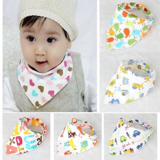Sét 5 yếm cotton 2 lớp 2 khuy bấm hàng quảng châu cho bé