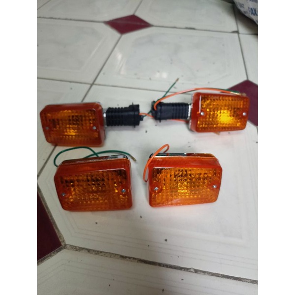 Bộ đèn xi nhan trước sau xe cub 82 DD, xinhan cup học sinh mới 50cc 70cc