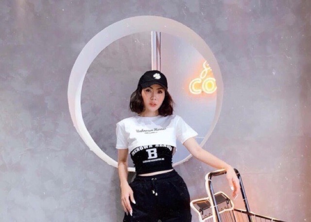 Áo thun croptop + bra b