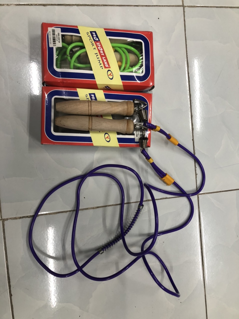 DÂY NHẢY CÁN GỖ CÓ ĐIỀU CHÌNH