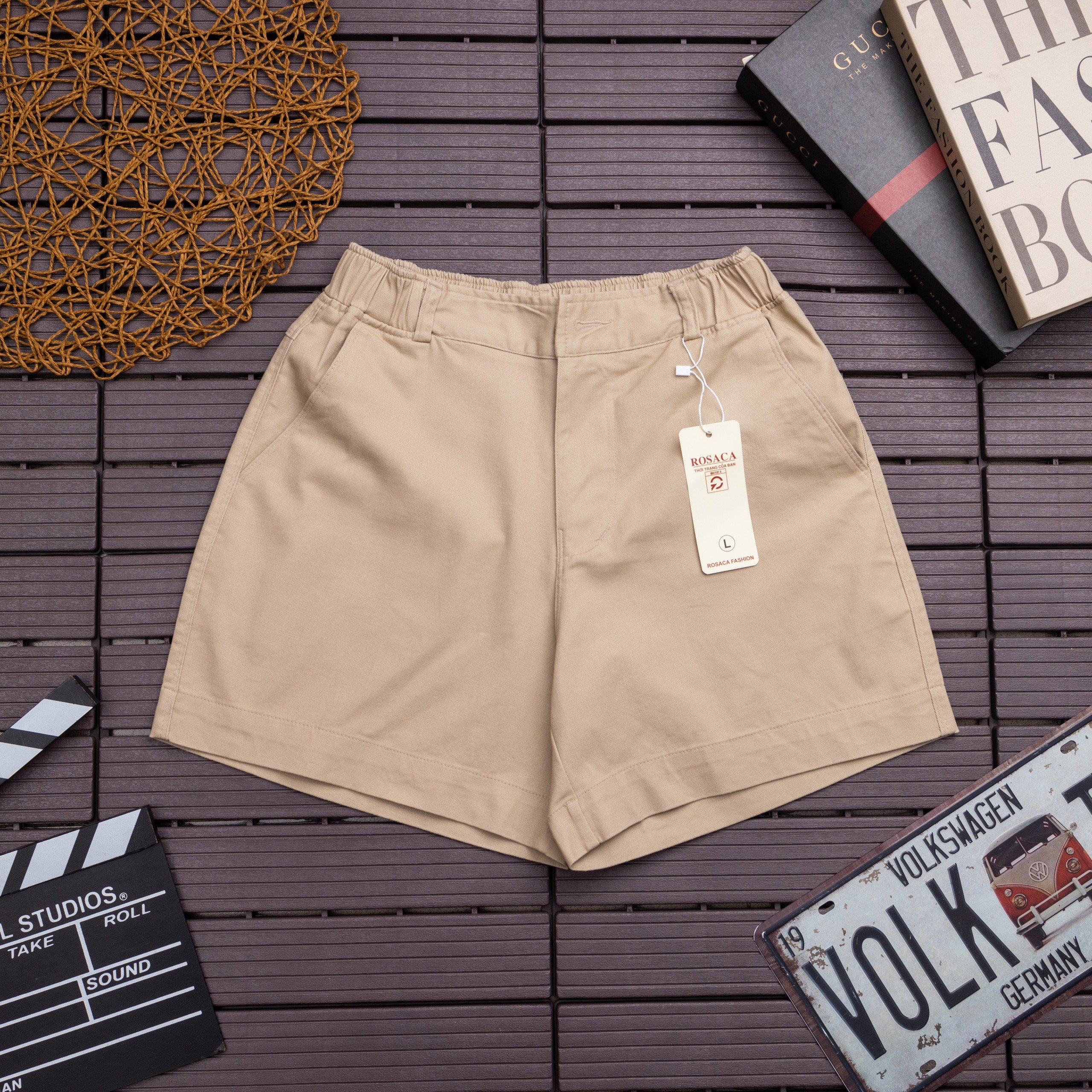 Quần short nữ kaki lưng thun - chiếc quần không thể thiếu trong tủ đồ của bạn!
