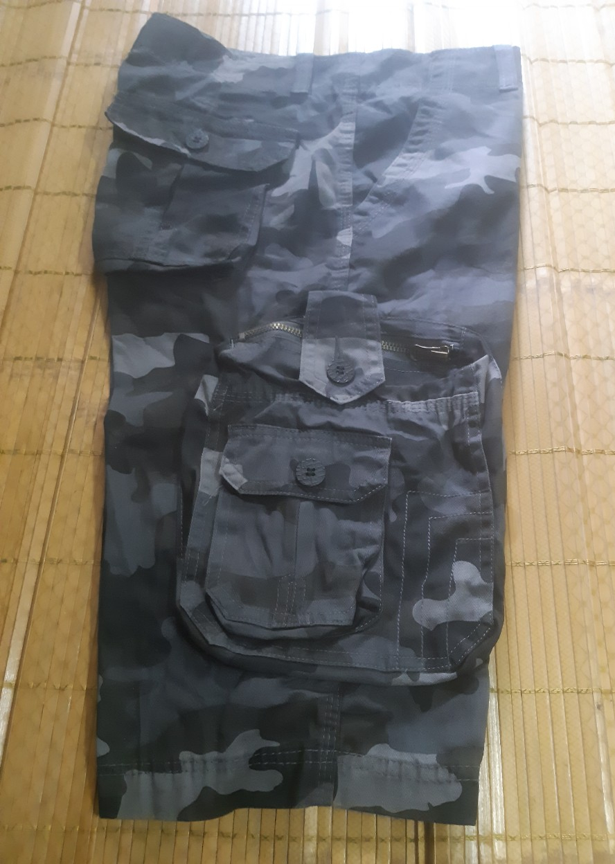 Quần short kaki túi hộp rằn ri