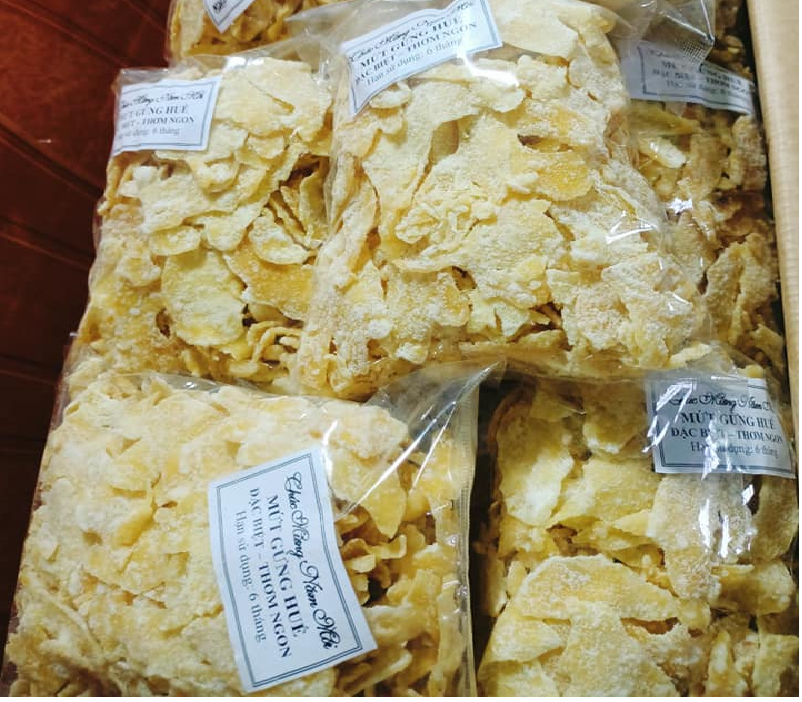Sản phẩm biếu Tết Thùng 2 kg Mứt gừng Huế thơm ngon đăc biệt ít ngọt cay cay giữ nguyên vị truyền thống - Mứt gừng Huế nhà làm - 4 gói 500g