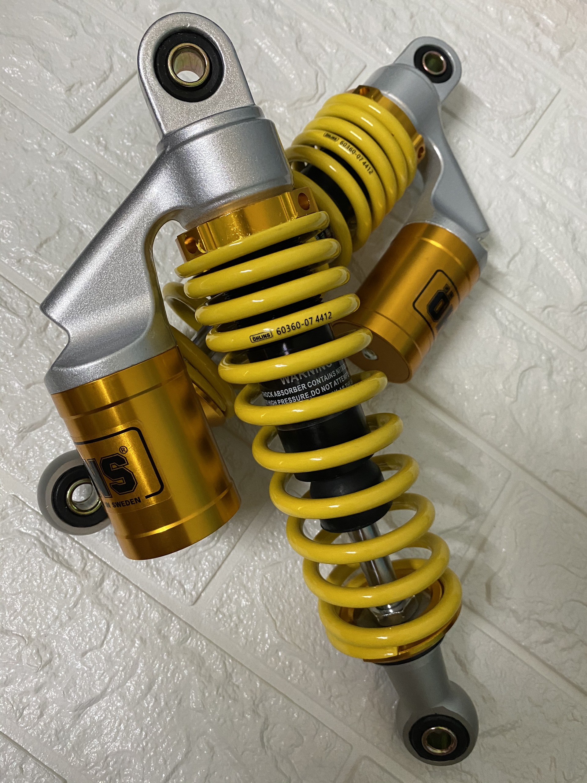 Phuộc nhún sau Ohlins bình dầu cho các xe số Dream Wave Axelo Ellegant Cub 330mm Sirius Jupiter Taurus Cub 280