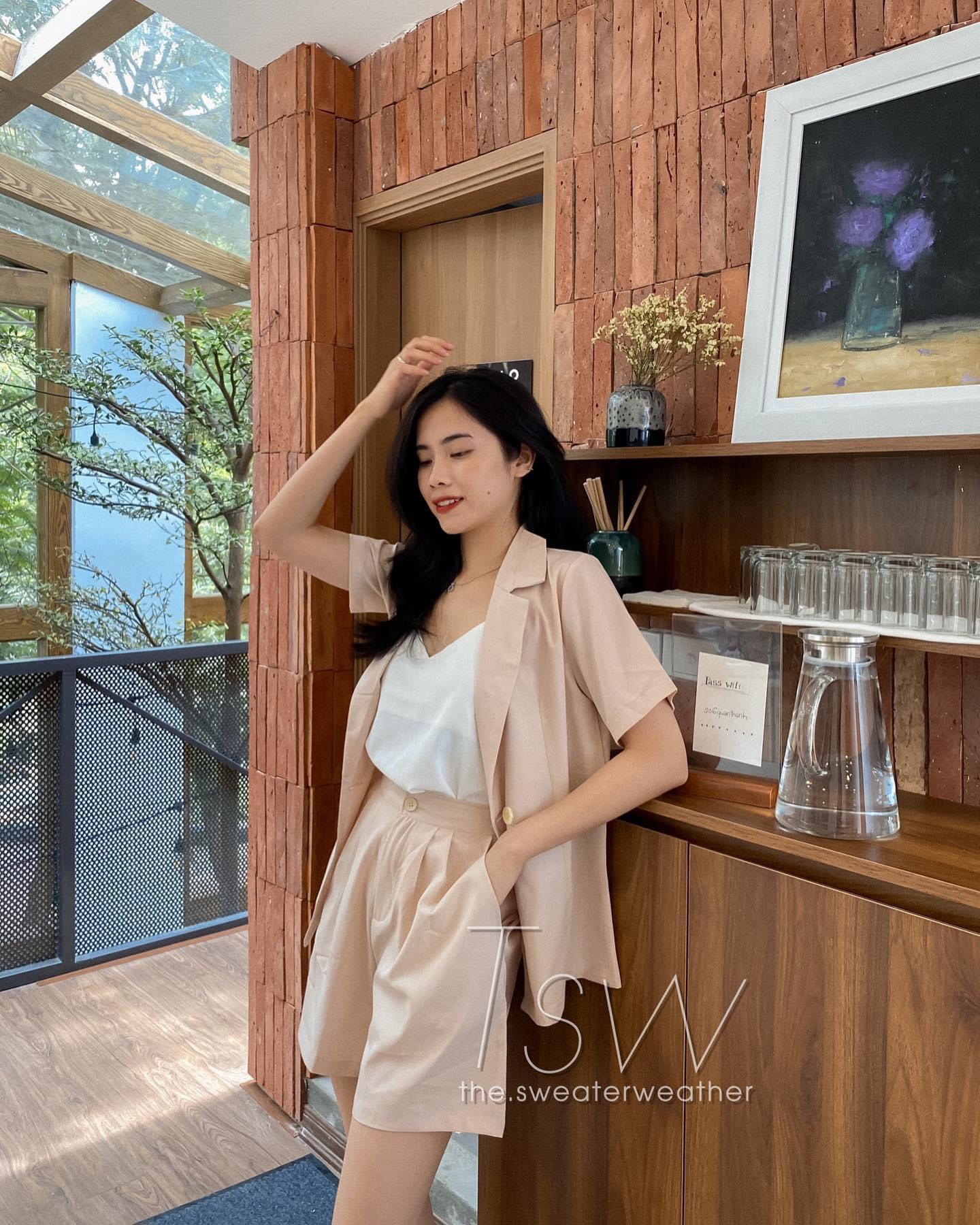 Set áo blazer cộc tay kèm quần short chất voan