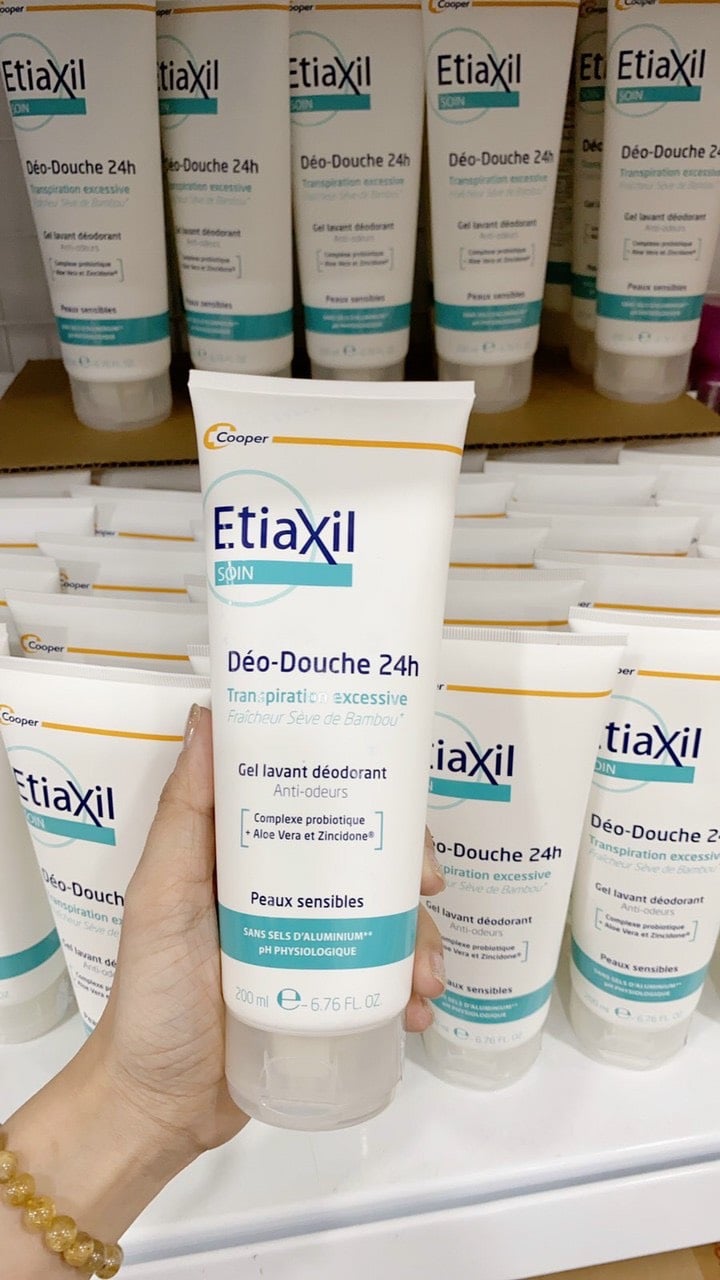 Gel Tắm EtiaXil giúp cơ thể bạn luôn sạch thoáng và đem lại cảm giác tự tin cho người dùng.