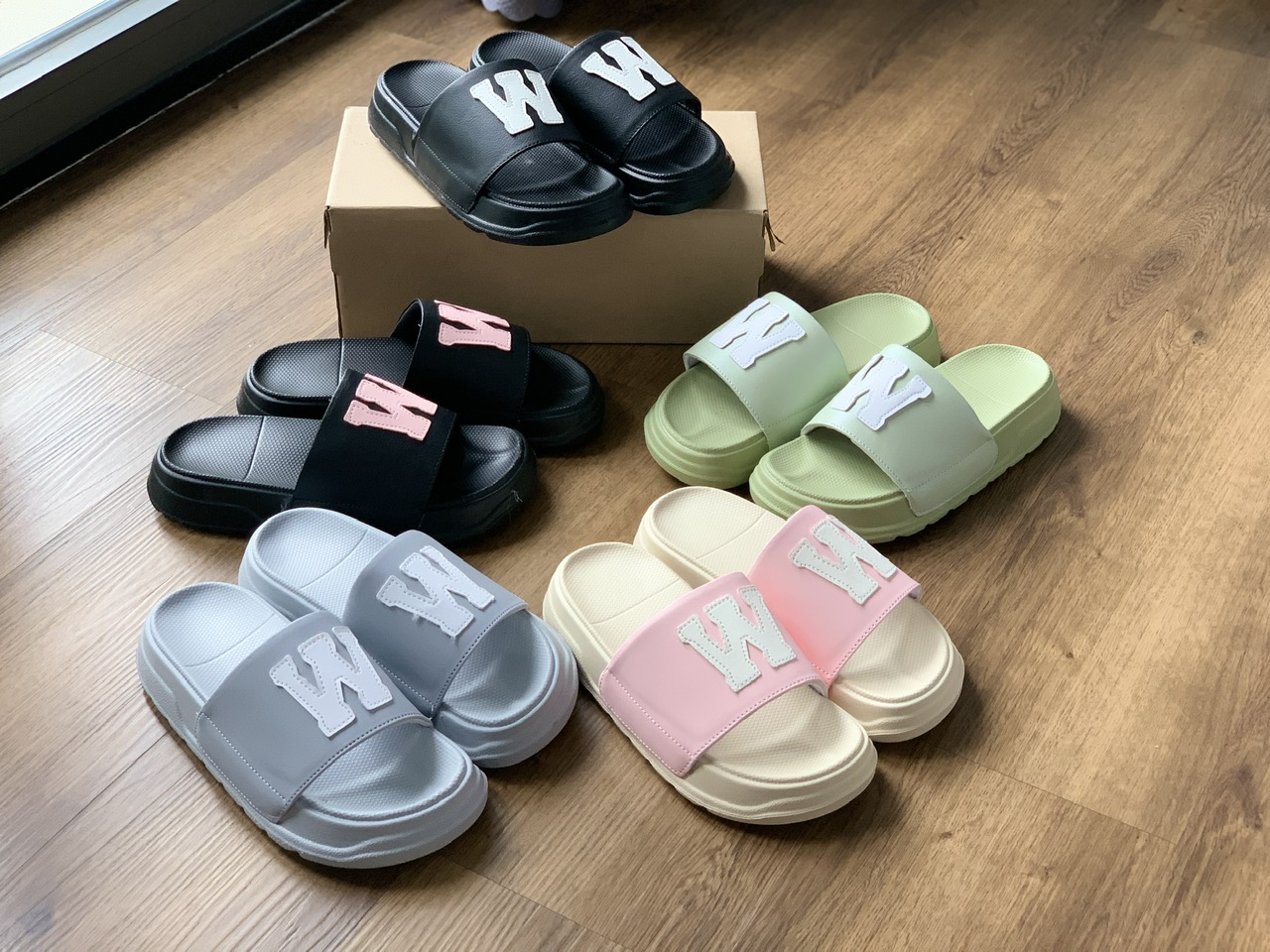 Dép BarBie B Quai Ngang Xé Dán Nam Nữ Cá Tính Đế Cao 4 Phân - Form Rộng - Chọn Giảm 1 size - Hỗ trợ đôi size - kimngasg