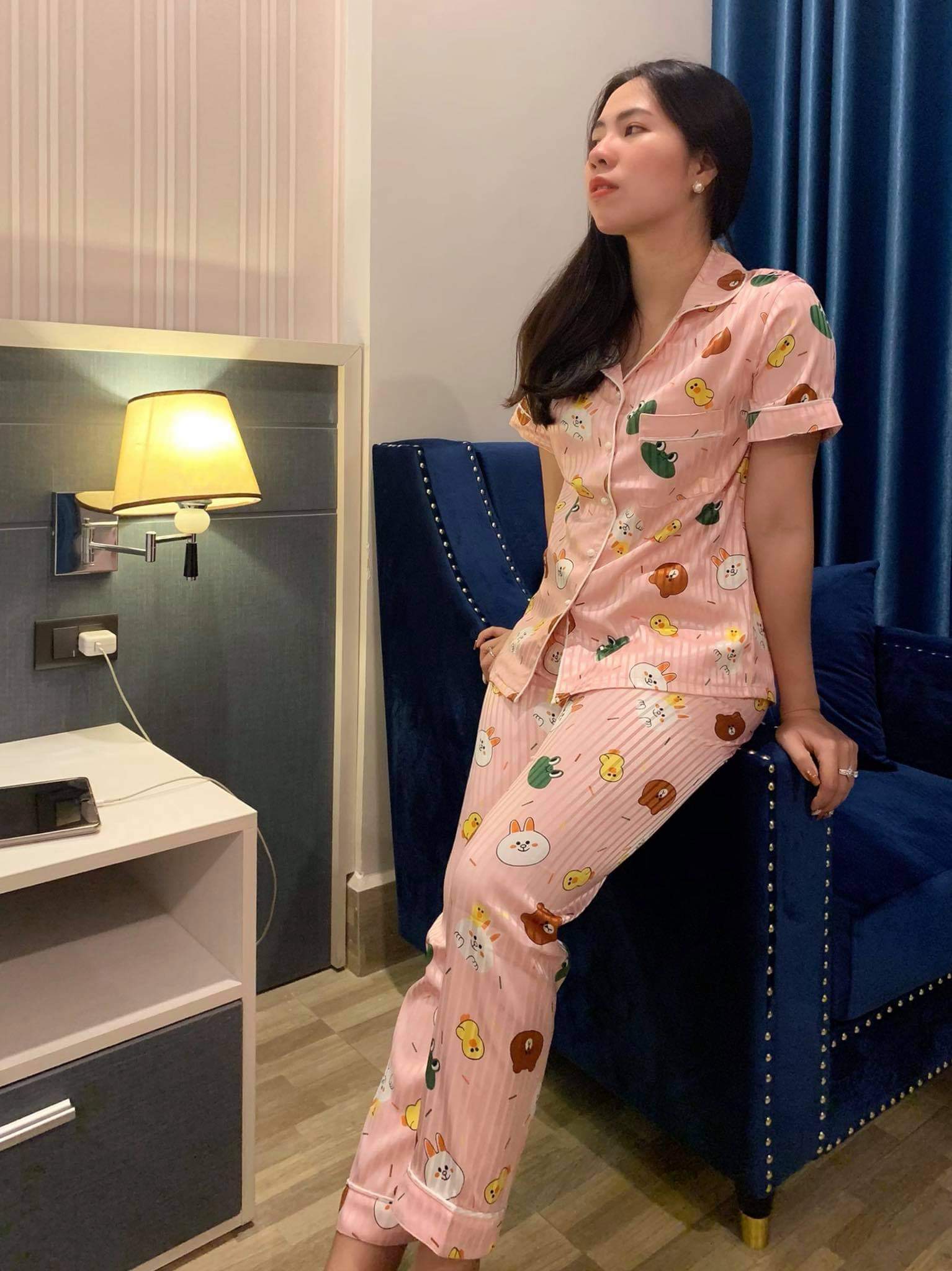 Bộ piyama lụa satin cao cấp loại 1.