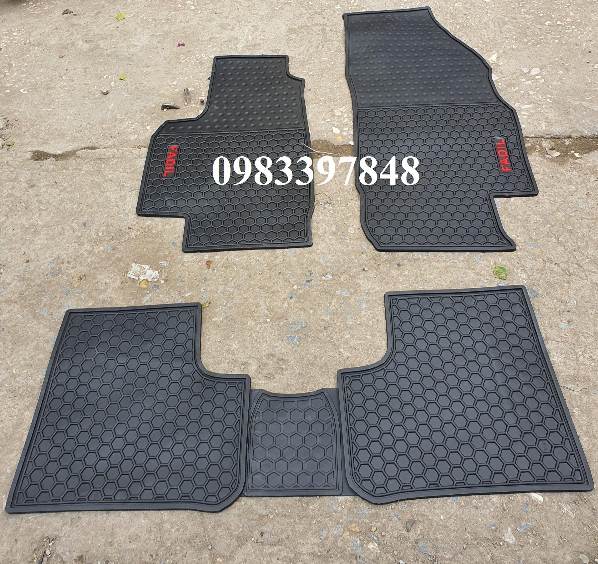 Thảm trải sàn trong xe Vinfast Fadil